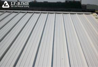 In what ways is aluminum magnesium manganese plate better than color steel plate?